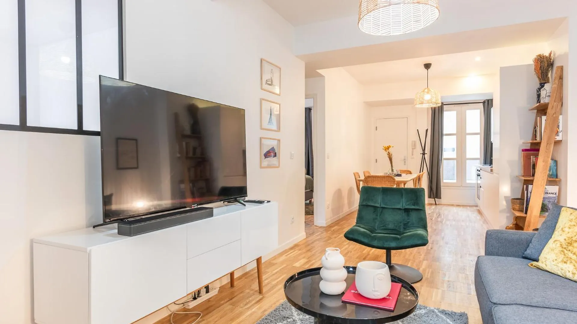 Appartement Wonderfull - 6 Guests - Parc Buttes Chaumont Parijs